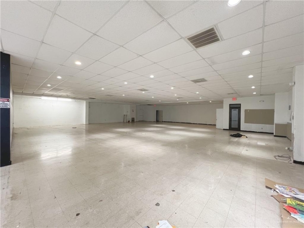 Listing Image #2 - Retail for lease at 1601 W. US Highway Business 83 #C, Weslaco TX 78596