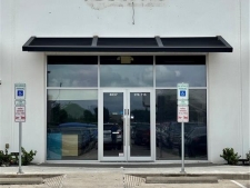 Listing Image #3 - Retail for lease at 4037 W Expressway 83 #115, McAllen TX 78503