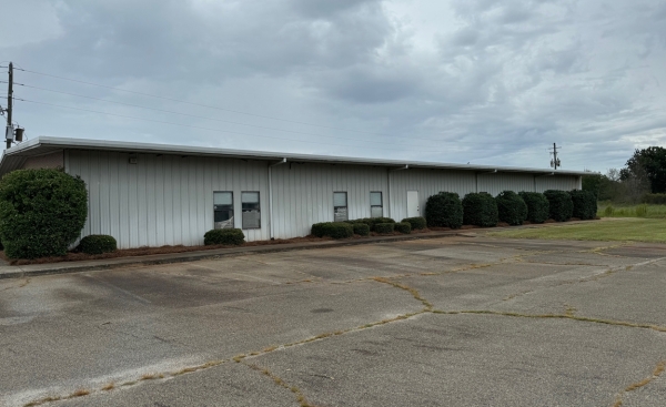 Listing Image #3 - Office for lease at 103 Industrial Park Drive Office Building, Perry GA 31069