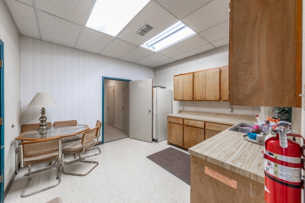 Listing Image #3 - Office for lease at 820 Buddy Holly, Lubbock TX 79401