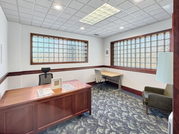 Listing Image #4 - Office for lease at 740 SE Pioneer Way, Oak Harbor WA 98277