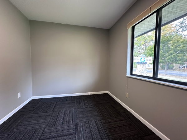 Listing Image #2 - Office for lease at 862 E Eighth Street E, Traverse City MI 49684