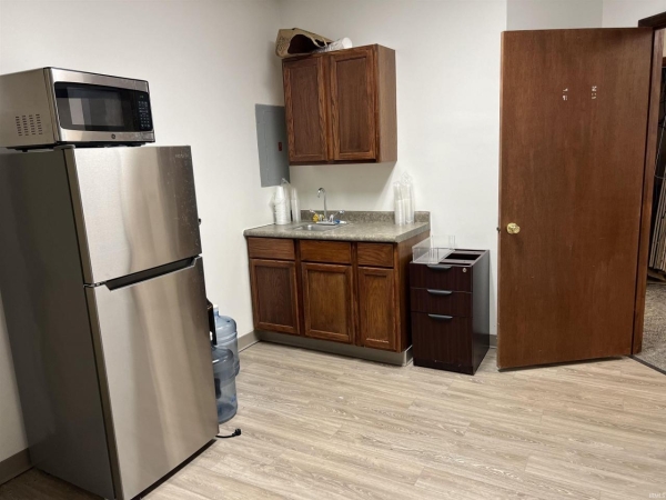 Listing Image #2 - Others for lease at 3621 N Everbrook Lane Suite 3, Muncie IN 47304