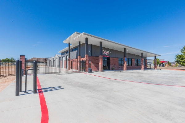 Listing Image #1 - Industrial for lease at 8205 Amarillo Blvd W Autohaus Flex Space Condos, Amarillo TX 79124