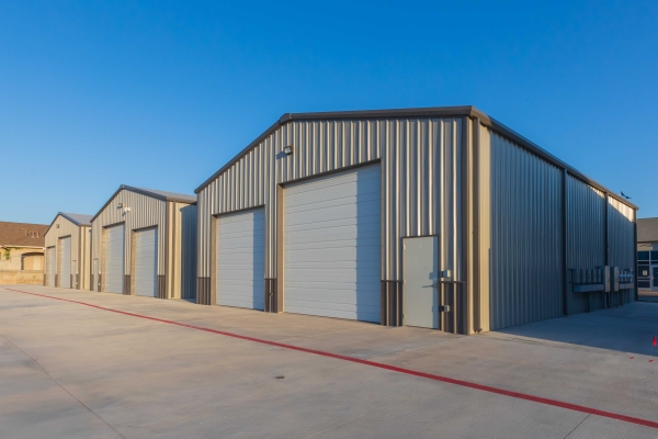 Listing Image #3 - Industrial for lease at 8205 Amarillo Blvd W Autohaus Flex Space Condos, Amarillo TX 79124