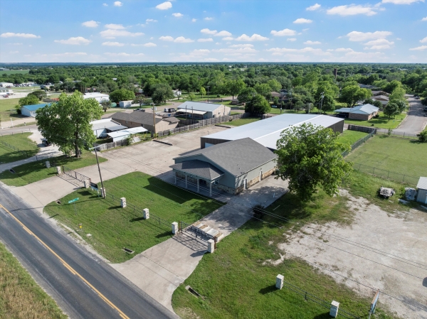 Listing Image #3 - Industrial for lease at 6175 N State Hwy 6, Woodway TX 76712