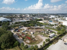 Land property for lease in Fort Myers, FL