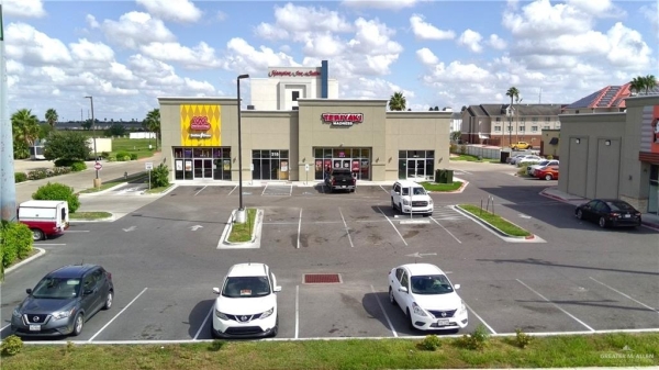 Listing Image #1 - Retail for lease at 310 W Nolana Loop #3, Pharr TX 78577