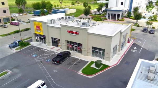 Listing Image #3 - Retail for lease at 310 W Nolana Loop #3, Pharr TX 78577