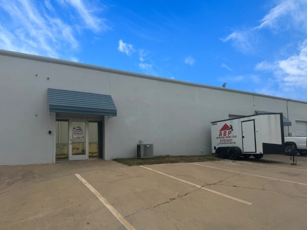 Listing Image #1 - Industrial for lease at 10709 Tube Dr #110 Hurst, TX, Hurst TX 76053