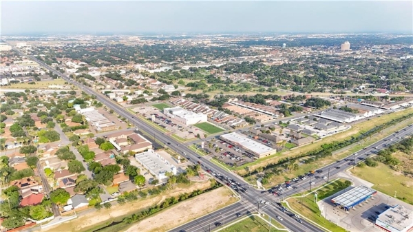 Listing Image #3 - Retail for lease at 1701 W. Dove Avenue #I, McAllen TX 78504