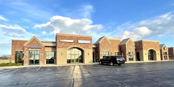 Listing Image #1 - Others for lease at 821 S HURON Road D, GREEN BAY WI 54311