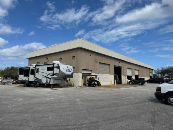 Listing Image #1 - Industrial for lease at 724 S. Nova Road, Ormond Beach FL 32174