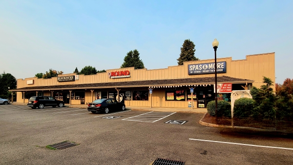 Listing Image #1 - Retail for lease at 5247 Commercial St SE, Salem OR 97306