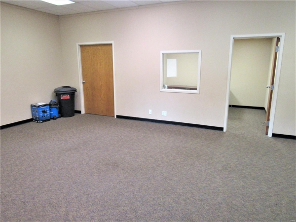 Listing Image #3 - Industrial for lease at 2600 State Street, Alton IL 62002