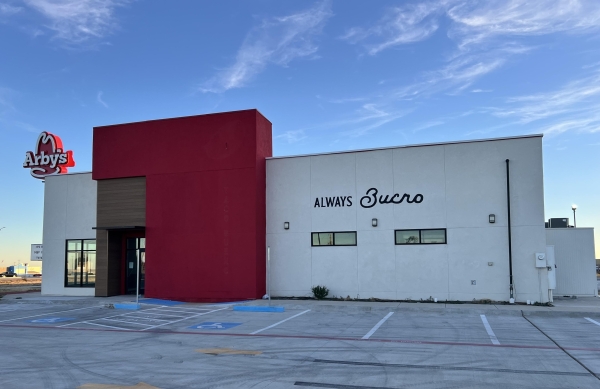 Listing Image #1 - Retail for lease at 1920 S Dumas Ave Former Taco Bueno, Dumas TX 79029