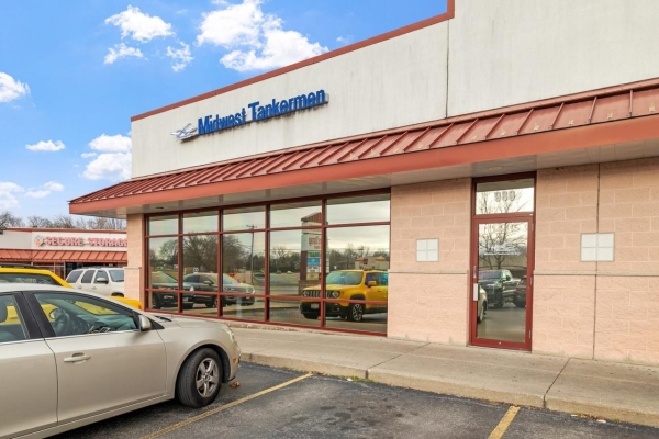 Listing Image #2 - Others for lease at 980 E 9th Street, Lockport IL 60441 Listing Image #2 - Others for lease at 980 E 9th Street, Lockport IL 60441