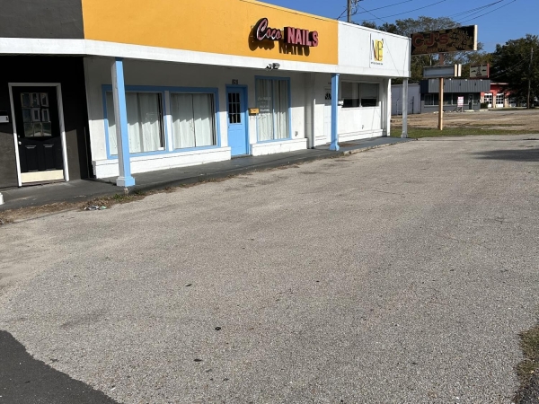 Listing Image #1 - Retail for lease at 828 Pass Road, Gulfport MS 39501