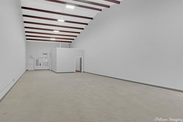 Listing Image #3 - Industrial for lease at 9275 Youree Drive, Shreveport LA 71115