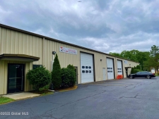 Industrial property for lease in Colonie, NY