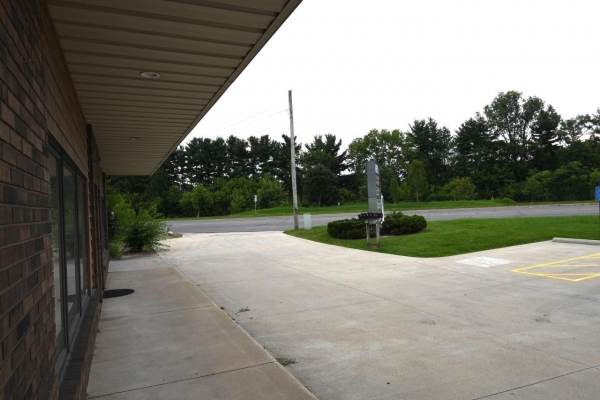 Listing Image #2 - Others for lease at 2004 Elkhart Road, Goshen IN 46526