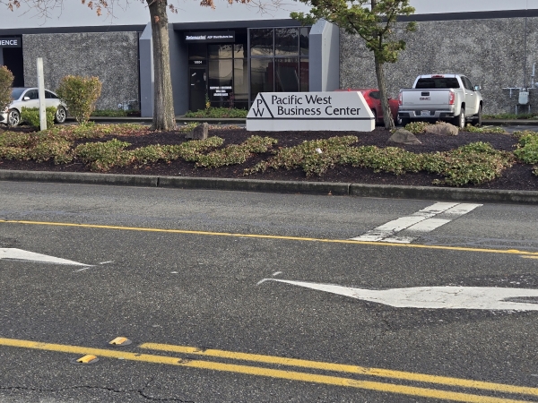Listing Image #1 - Industrial for lease at 18854 72nd Ave S, Kent WA 98032