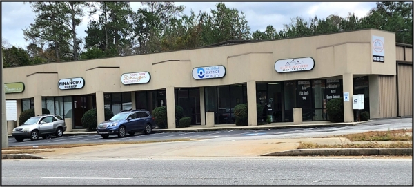 Listing Image #1 - Retail for lease at 4406 Mercer University Drive, Macon GA 31210