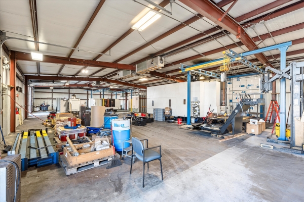 Listing Image #3 - Industrial for lease at 7695 Bagby Ave, Woodway TX 76712
