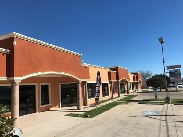 Listing Image #2 - Retail for lease at 113 E. Pecan Blvd, Ste C, McAllen TX 78501