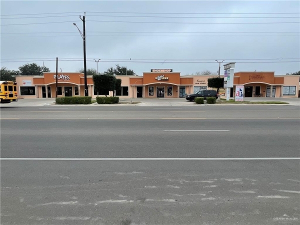 Listing Image #1 - Retail for lease at 113 E. Pecan Blvd, Ste A, McAllen TX 78501