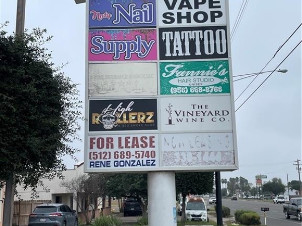 Listing Image #3 - Retail for lease at 113 E. Pecan Blvd, Ste A, McAllen TX 78501
