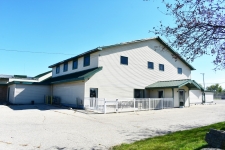 Retail property for lease in Janesville, WI