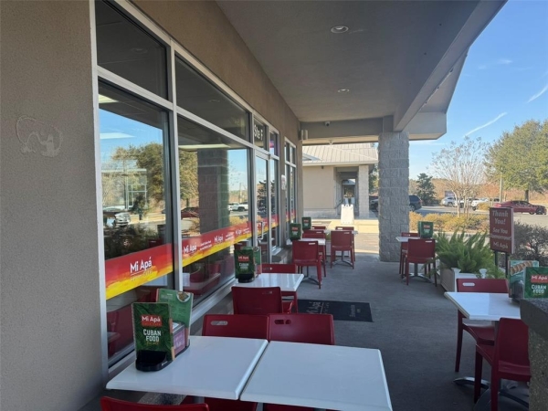 Listing Image #2 - Retail for lease at 15634 NW Us Highway 441 , #F, Alachua FL 32615