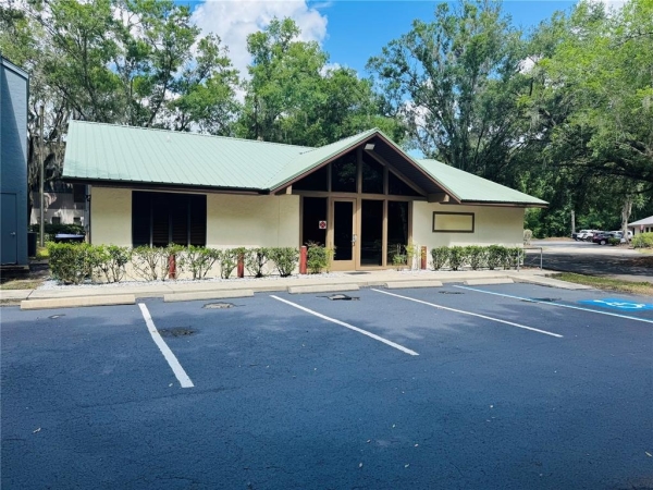 Listing Image #1 - Office for lease at 17 NW 33rd Court, Gainesville FL 32607