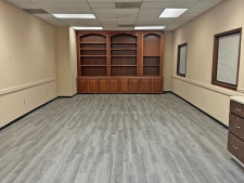Listing Image #3 - Retail for lease at 3700 Martin Way E, Olympia WA 98506
