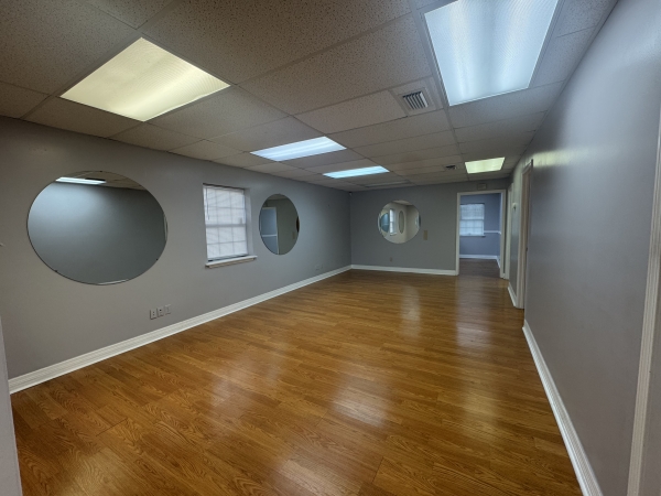 Listing Image #1 - Office for lease at 3938 Sunbeam Road, Unit #4, Jacksonville FL 32257
