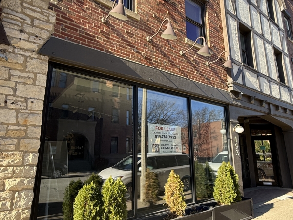 Listing Image #1 - Retail for lease at 193 N. Marion, Oak Park IL 60301