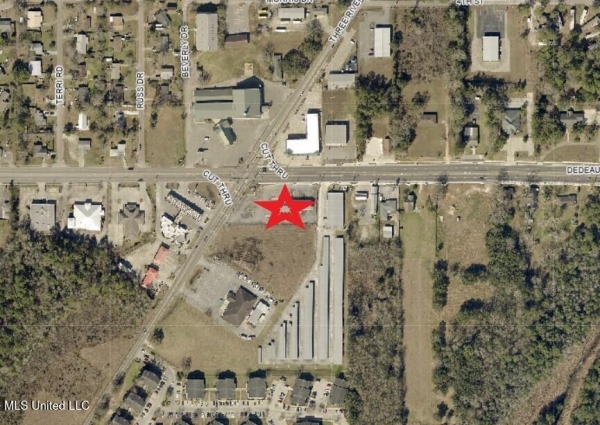 Listing Image #3 - Retail for lease at 14165 Dedeaux Road , B, Gulfport MS 39503