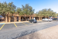 Listing Image #2 - Office for lease at 3330 70th Street, Lubbock TX 79413