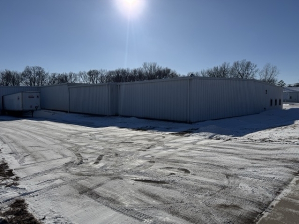 Listing Image #3 - Industrial for lease at 235 Sharon St W, Le Center MN 56057