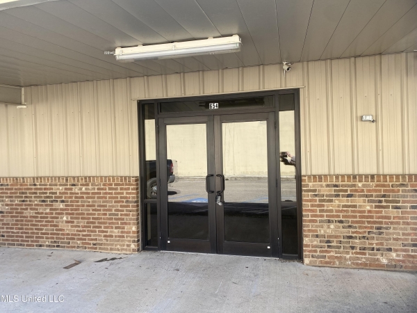 Listing Image #1 - Retail for lease at 12100 Highway 49 , 654, Gulfport MS 39503