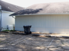 Listing Image #3 - Office for lease at 445 Security Square, Gulfport MS 39507