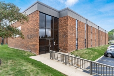Office property for lease in Whitehall, OH