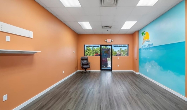 Listing Image #2 - Industrial for lease at 16215 State Road 50 #306, Clermont FL 34711