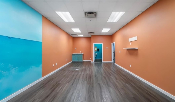 Listing Image #3 - Industrial for lease at 16215 State Road 50 #306, Clermont FL 34711