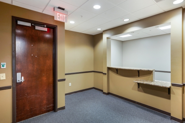 Listing Image #2 - Office for lease at 245 Village Center Pkwy, Stockbridge GA 30281