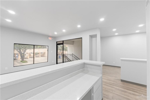 Listing Image #2 - Office for lease at 216 E. Cano Street Ste B, Edinburg TX 78539
