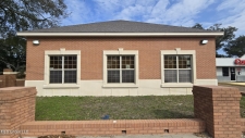 Listing Image #2 - Office for lease at 1746 Pass Road, Biloxi MS 39531