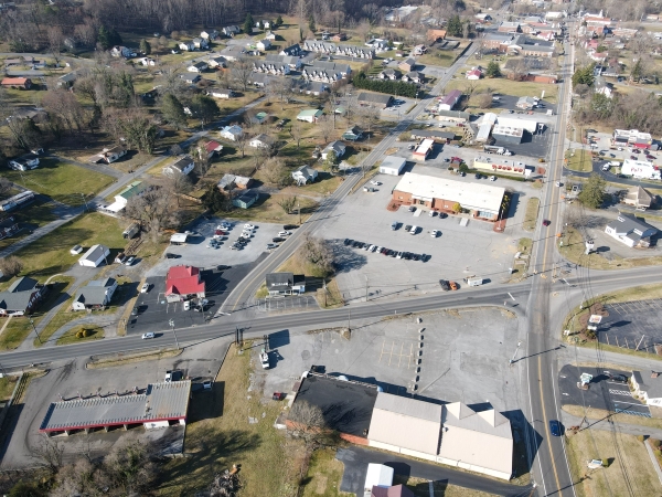 Listing Image #3 - Office for lease at 1616 Blountville Blvd, Blountville TN 37617