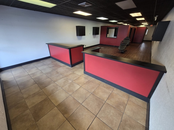 Listing Image #3 - Retail for lease at 5100 W Commercial Blvd, #10, Tamarac FL 33319